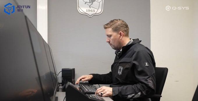 荷兰 FC 特温特足球俱乐部