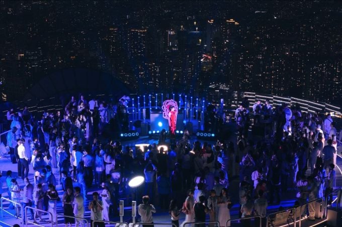 上海白玉兰观景台360°舞台
